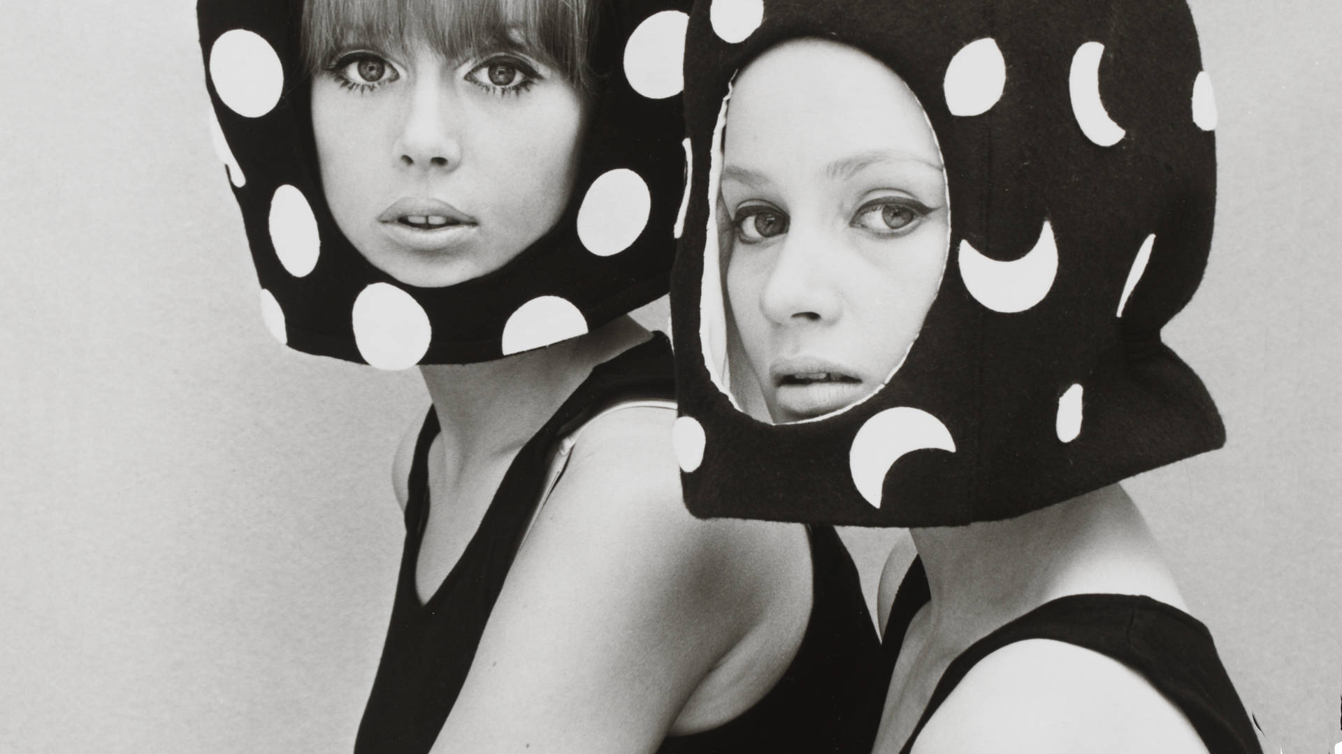 An introduction to 1960s fashion